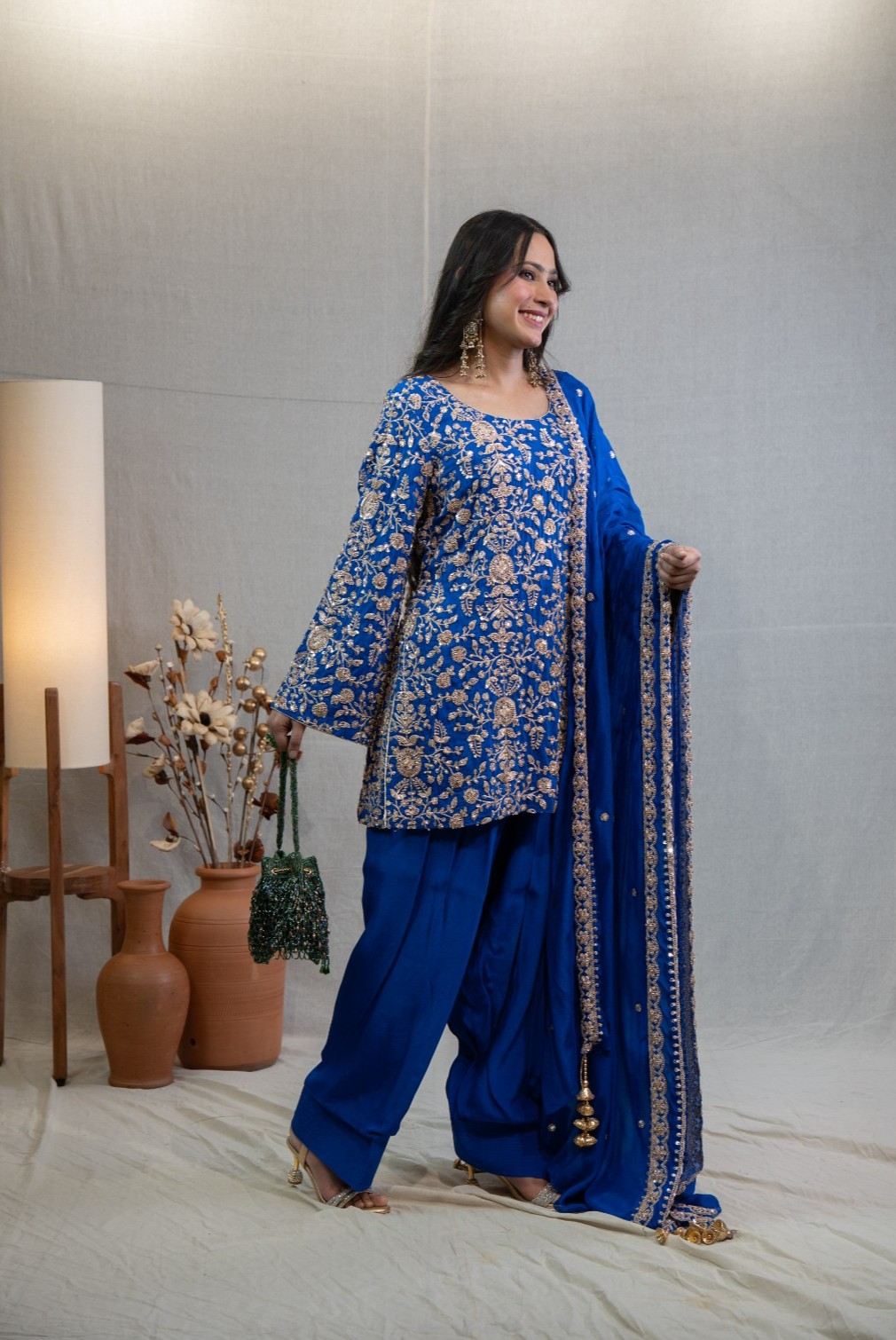 Nazm Royal Blue Farshi Kurta Set