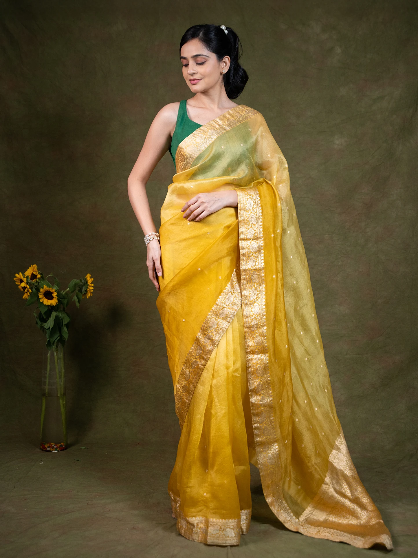 Swarnika Pure Organza Saree