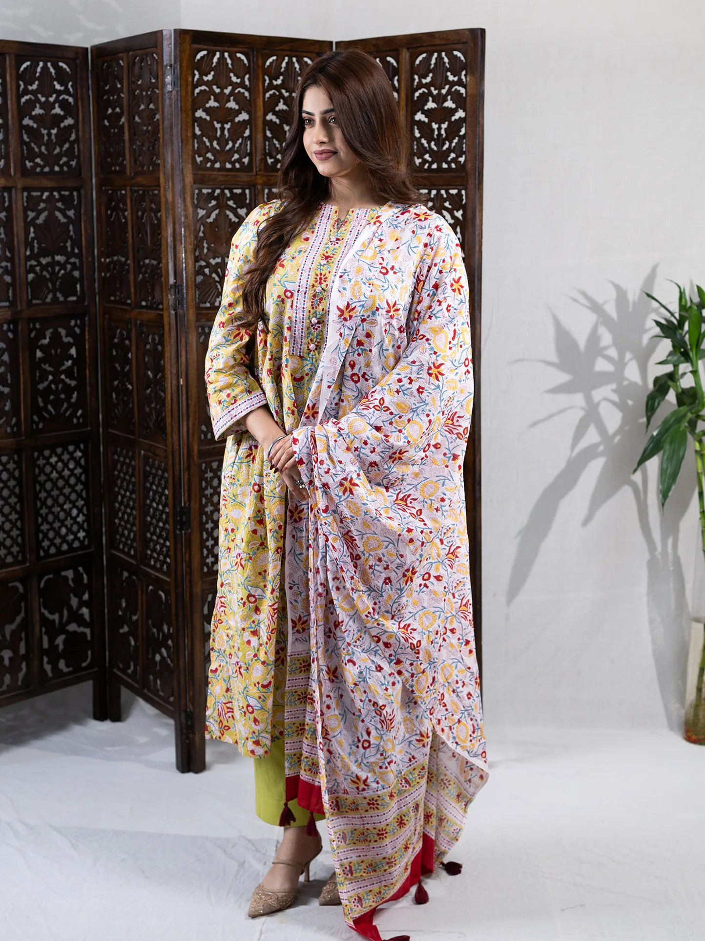 Bahaar Kurta Set
